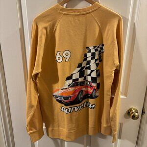 Vintage-Style Chevrolet 1969 Corvette Graphic Yellow Sweatshirt ~ Medium ~ NWT